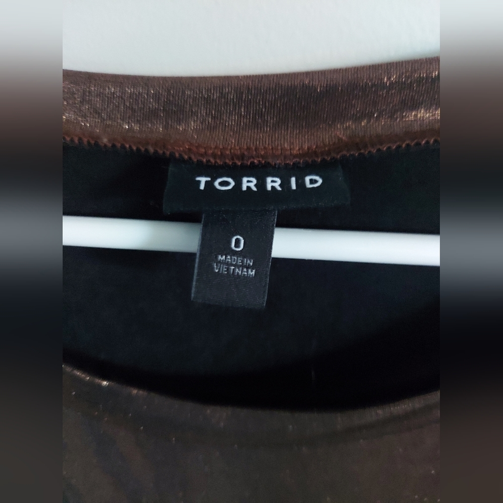 Metallic top - Picture 5 of 5